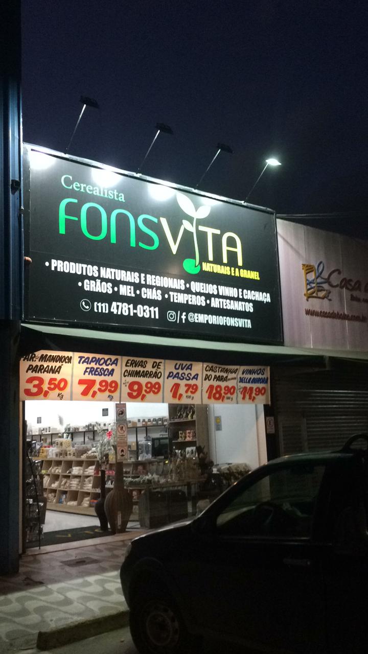 fachada em lona